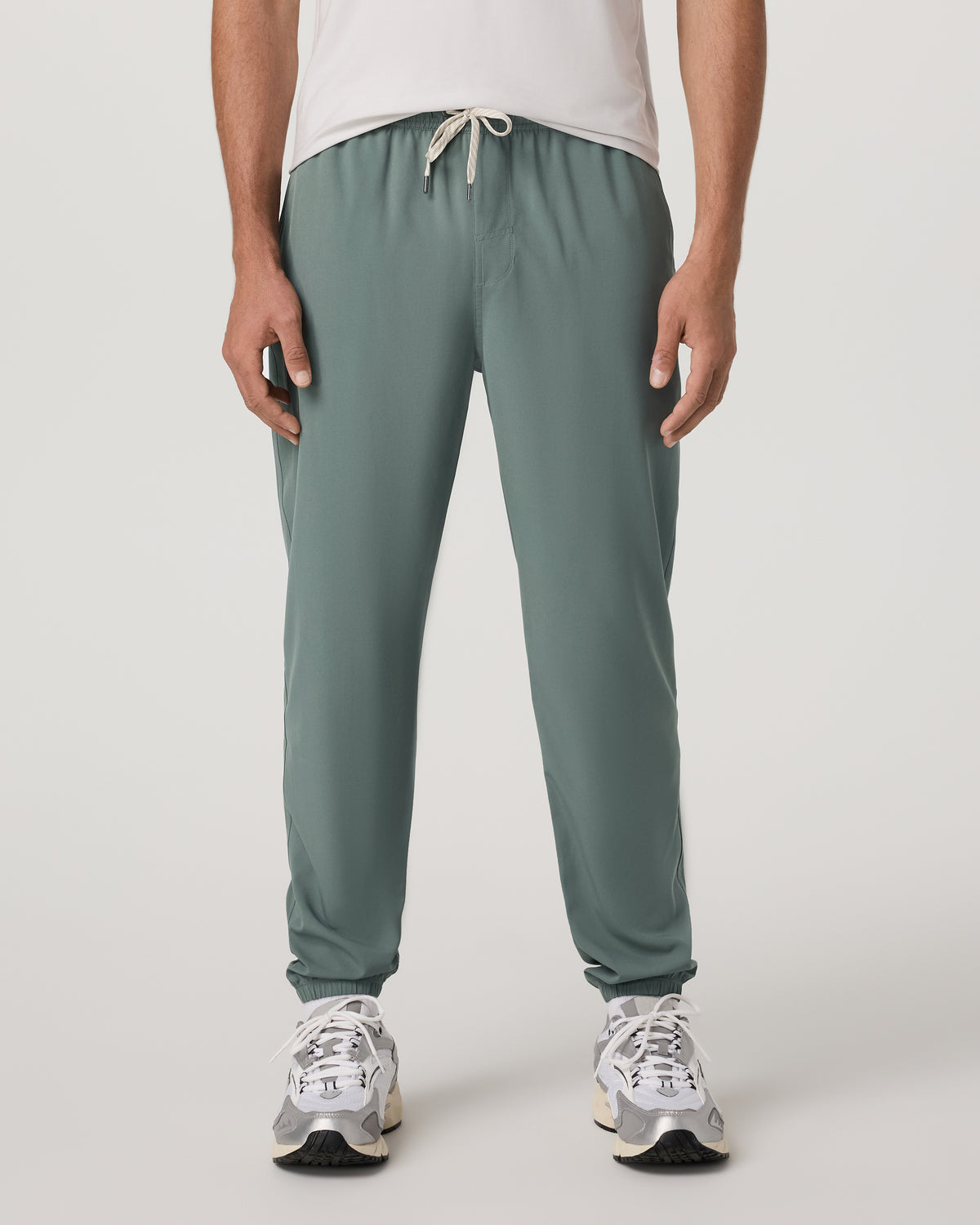 Kore Jogger Unlined 28" Men's Marsh Joggers - Vuori