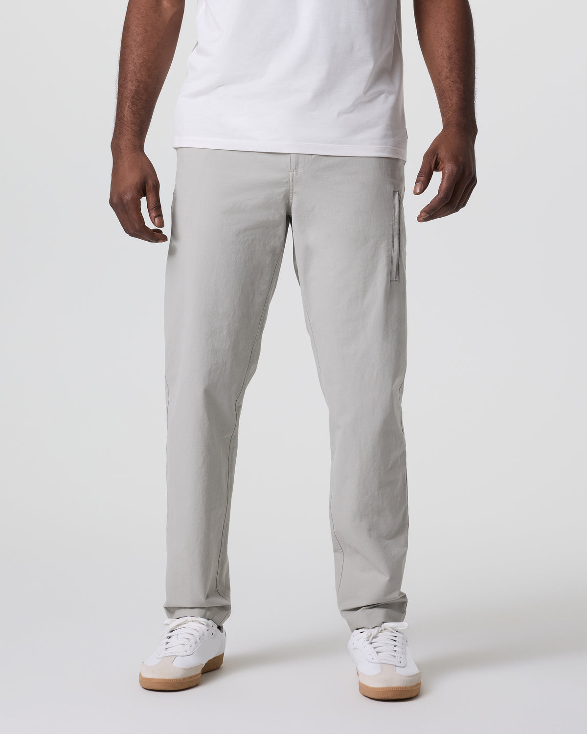 Barren Explorer Pant Classic Fit 30" Talc - Vuori