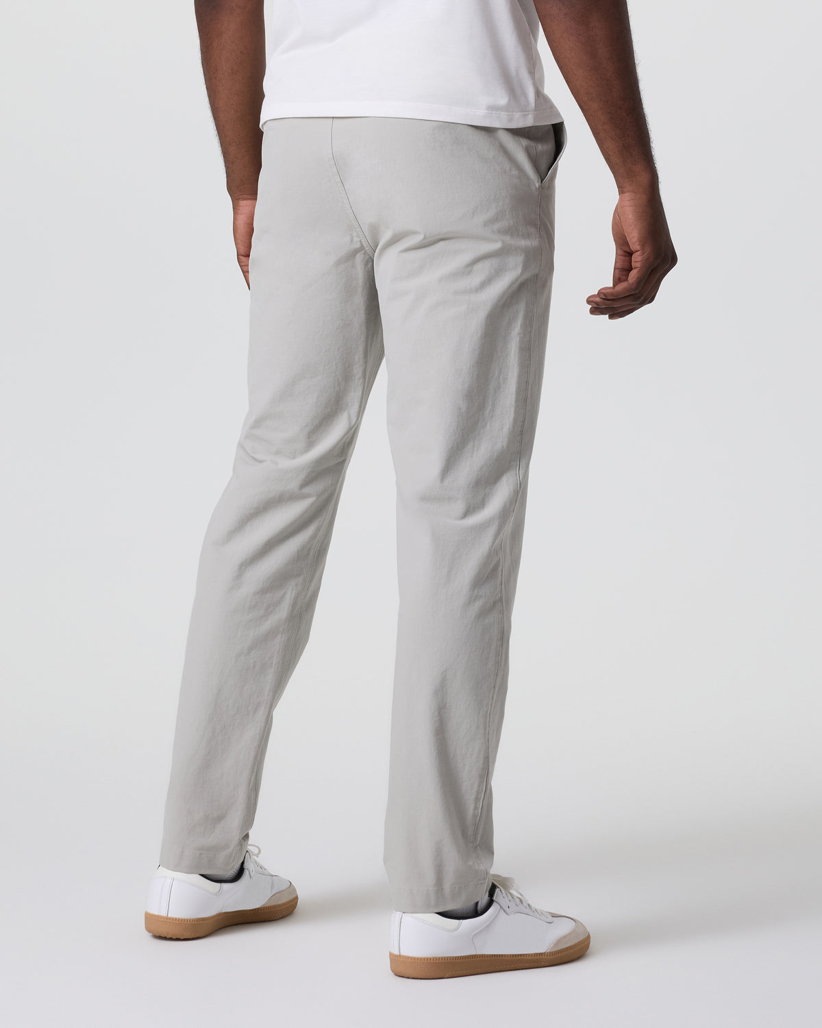 Barren Explorer Pant Classic Fit 30" Talc - Vuori