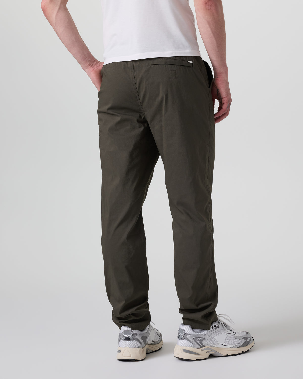 Kore Everyday Pant Lined Classic Fit 30" Dark Oregano - Vuori