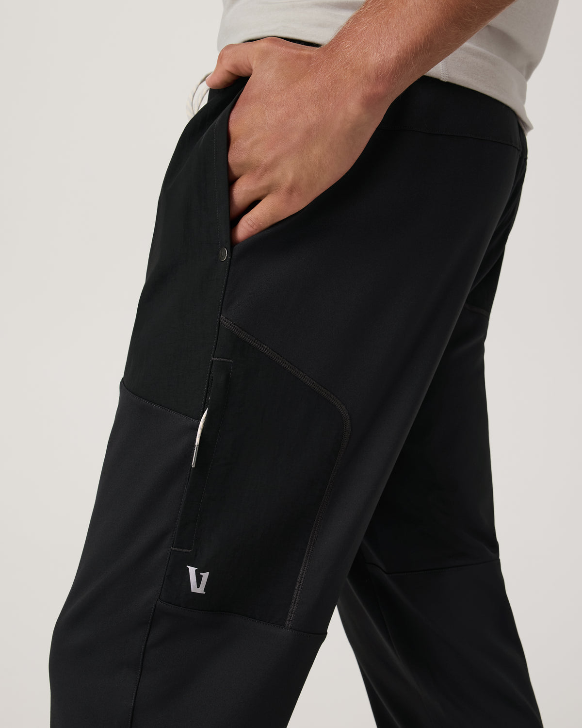 Sunday Mixed Media Jogger 28" Men's Black Joggers - Vuori