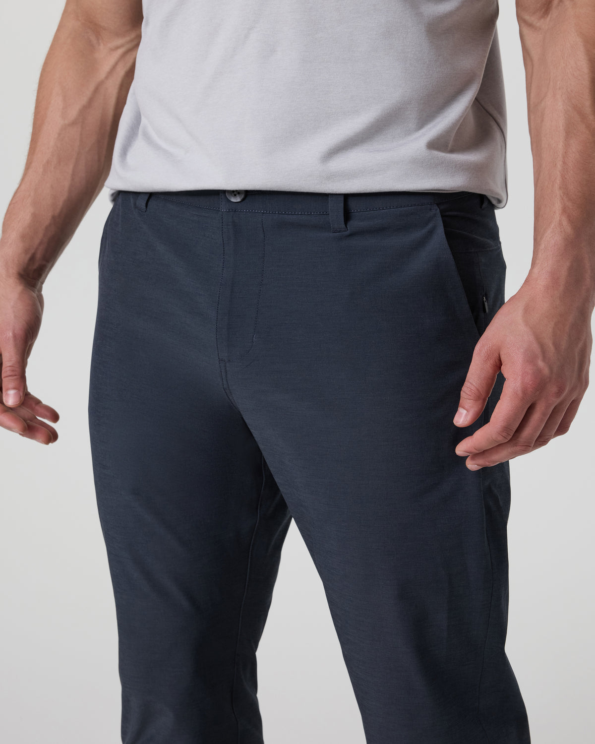 Aim Pant 30" Navy Golf & Travel Pants - Vuori