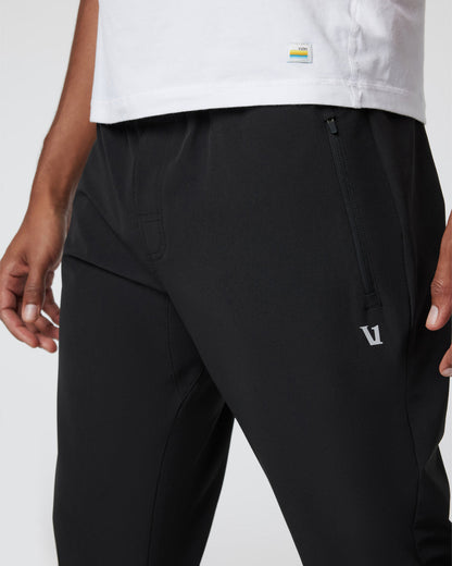 Transit Jogger Black Technical Jogger - Vuori