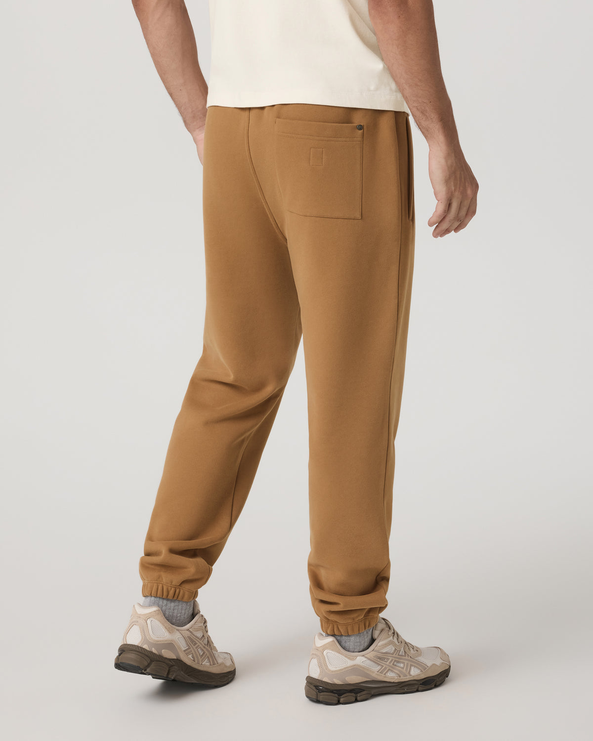 Seaside Sweatpant 30" Relaxed Fit Toffee Sweatpant - Vuori