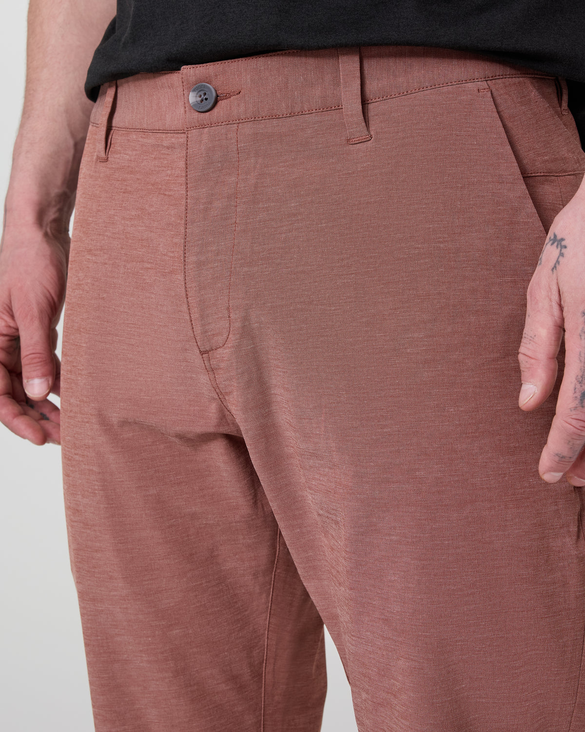 Aim Pant Sedona Brown Golf & Travel Pants - Vuori