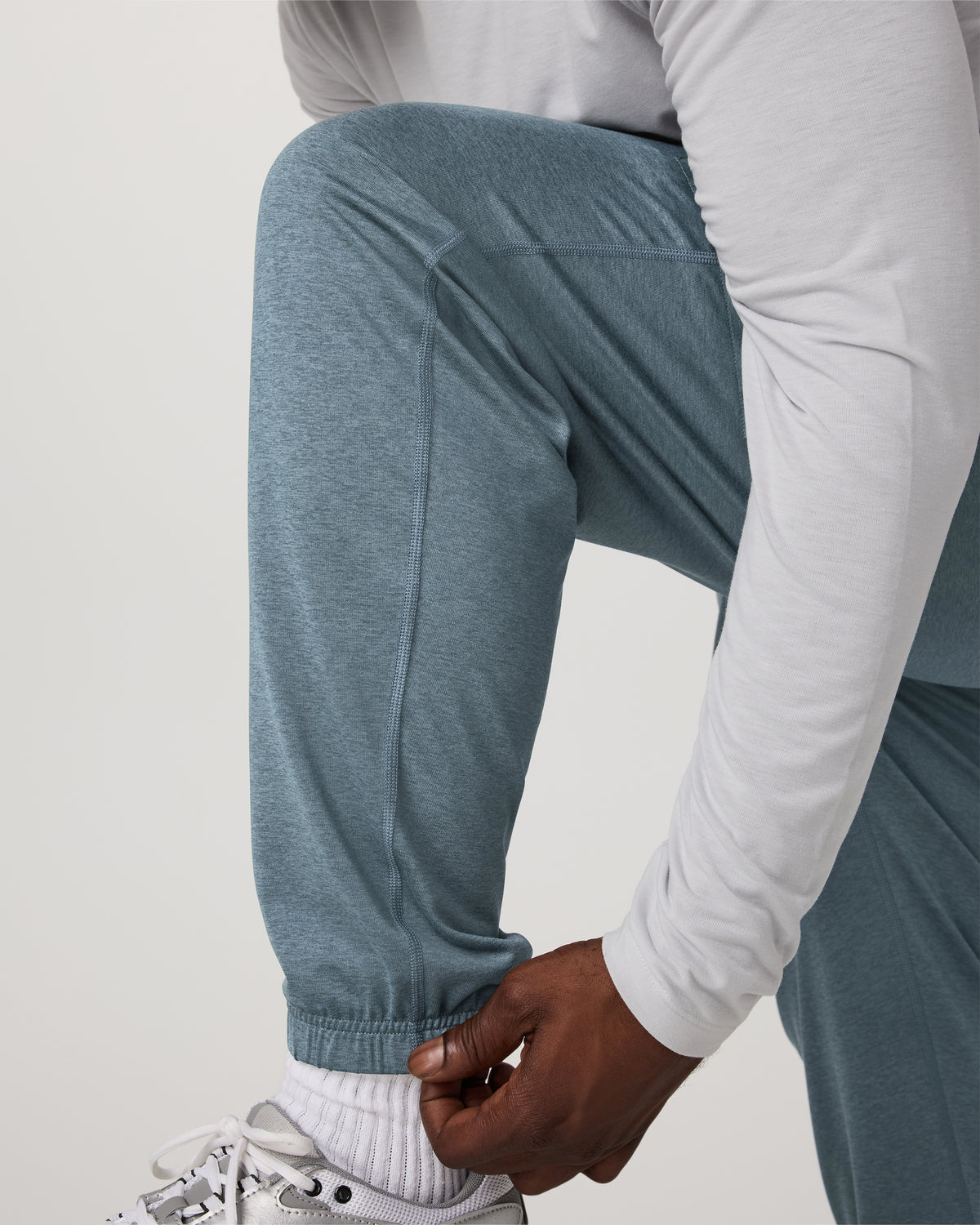 Men's Sunday Performance Sweatpant 30" Smoke Blue - Vuori