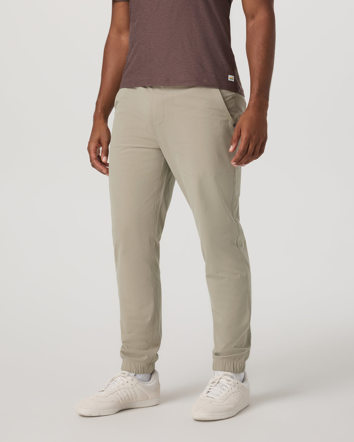 Meta Jogger 30" Men's Truffle Performance Knit Joggers - Vuori