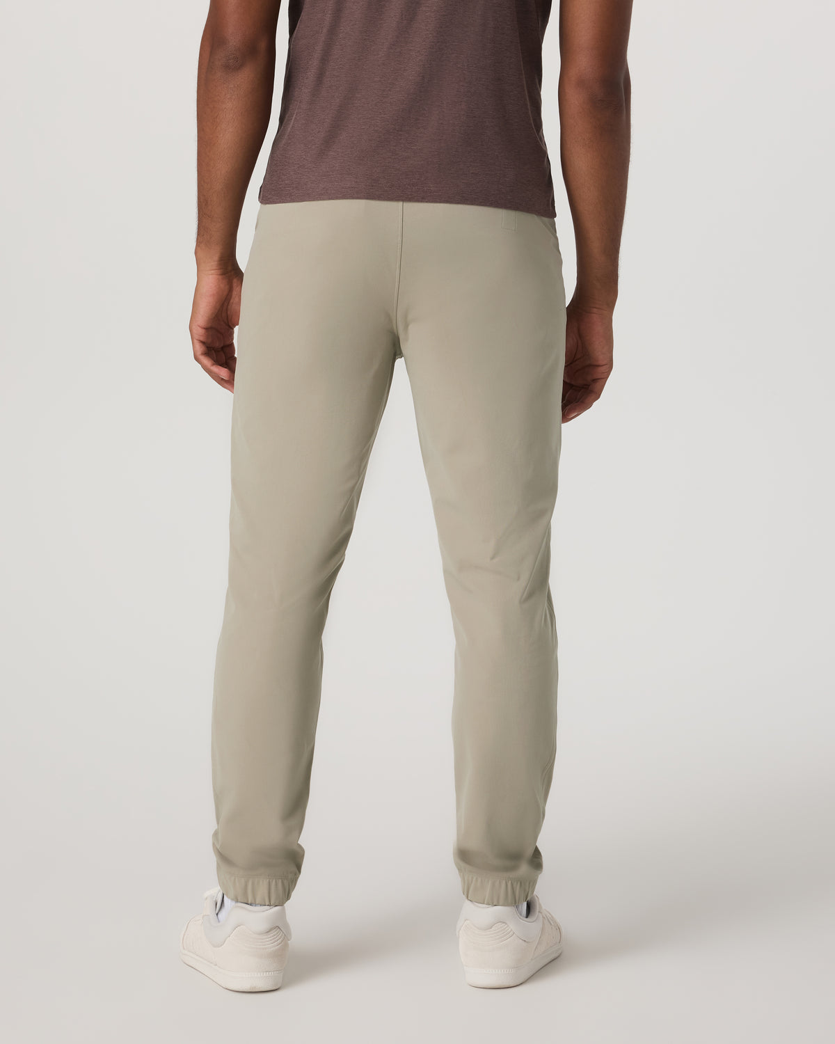 Meta Jogger 30" Men's Truffle Performance Knit Joggers - Vuori