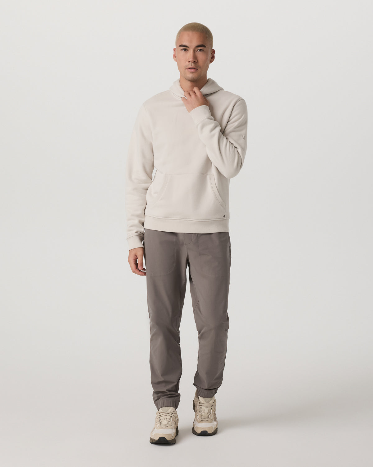 Meta Jogger 30" Men's Smokey Taupe Classic Fit Joggers - Vuori