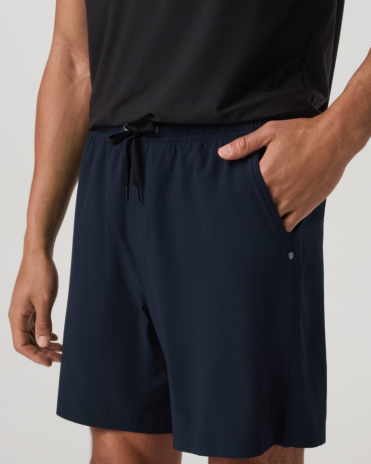 HardKore Short Lined 7" Men's Ink Performance Shorts - Vuori