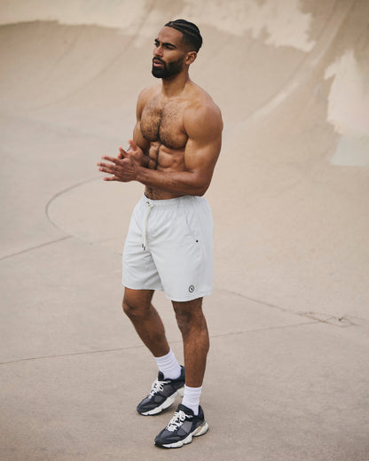 Kore Short Lined 7" Men's Sky Grey Athletic Shorts - Vuori