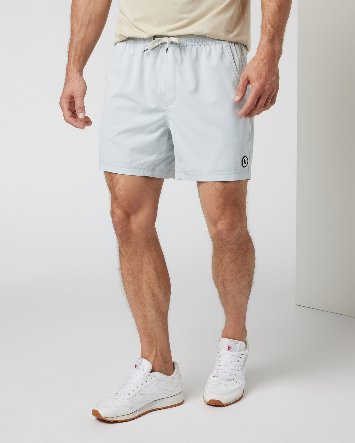 Kore Short Lined 5" Men's Sky Grey Athletic Shorts - Vuori