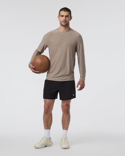 Kore Short Unlined Classic Fit 5" Black - Vuori