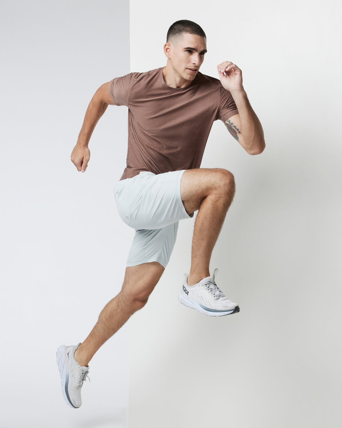 Kore Short Lined 9" Men's Sky Grey Athletic Shorts - Vuori
