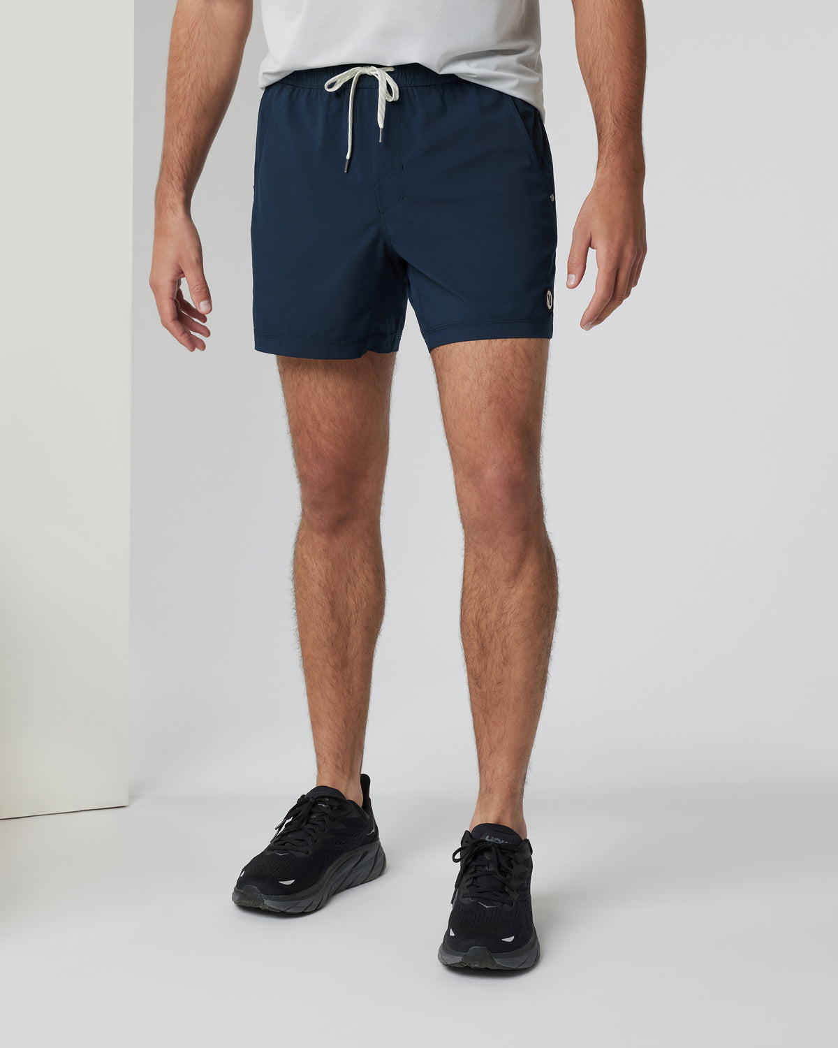 Kore Short Lined 5" Men's Ink Athletic Shorts - Vuori