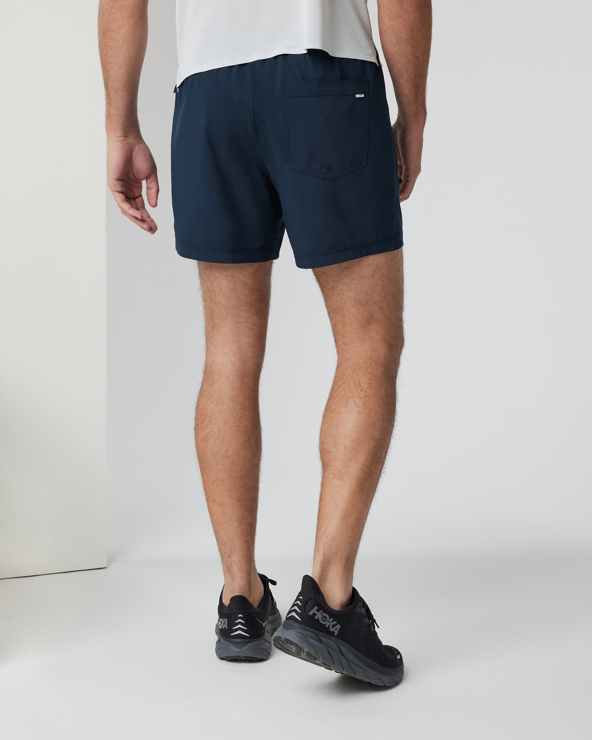 Kore Short Lined 5" Men's Ink Athletic Shorts - Vuori