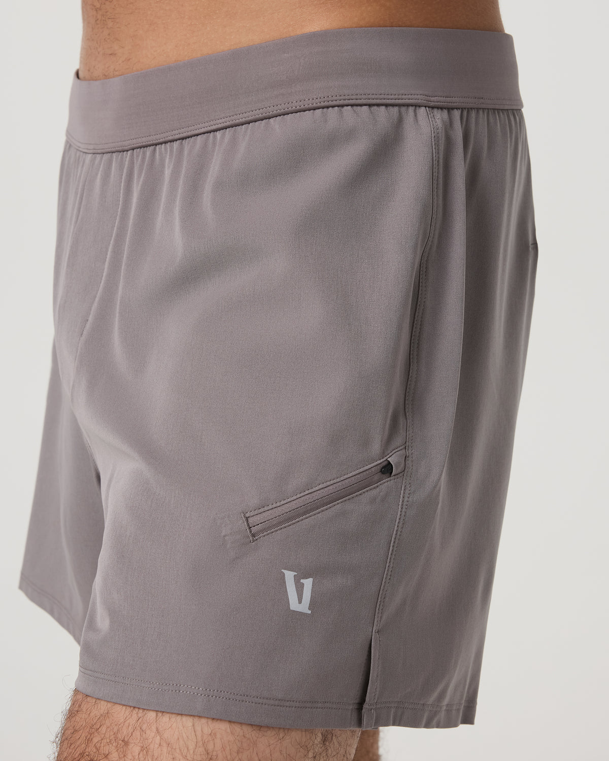 Qualify Short Lined 5" Men's Smokey Grey Athletic Shorts - Vuori
