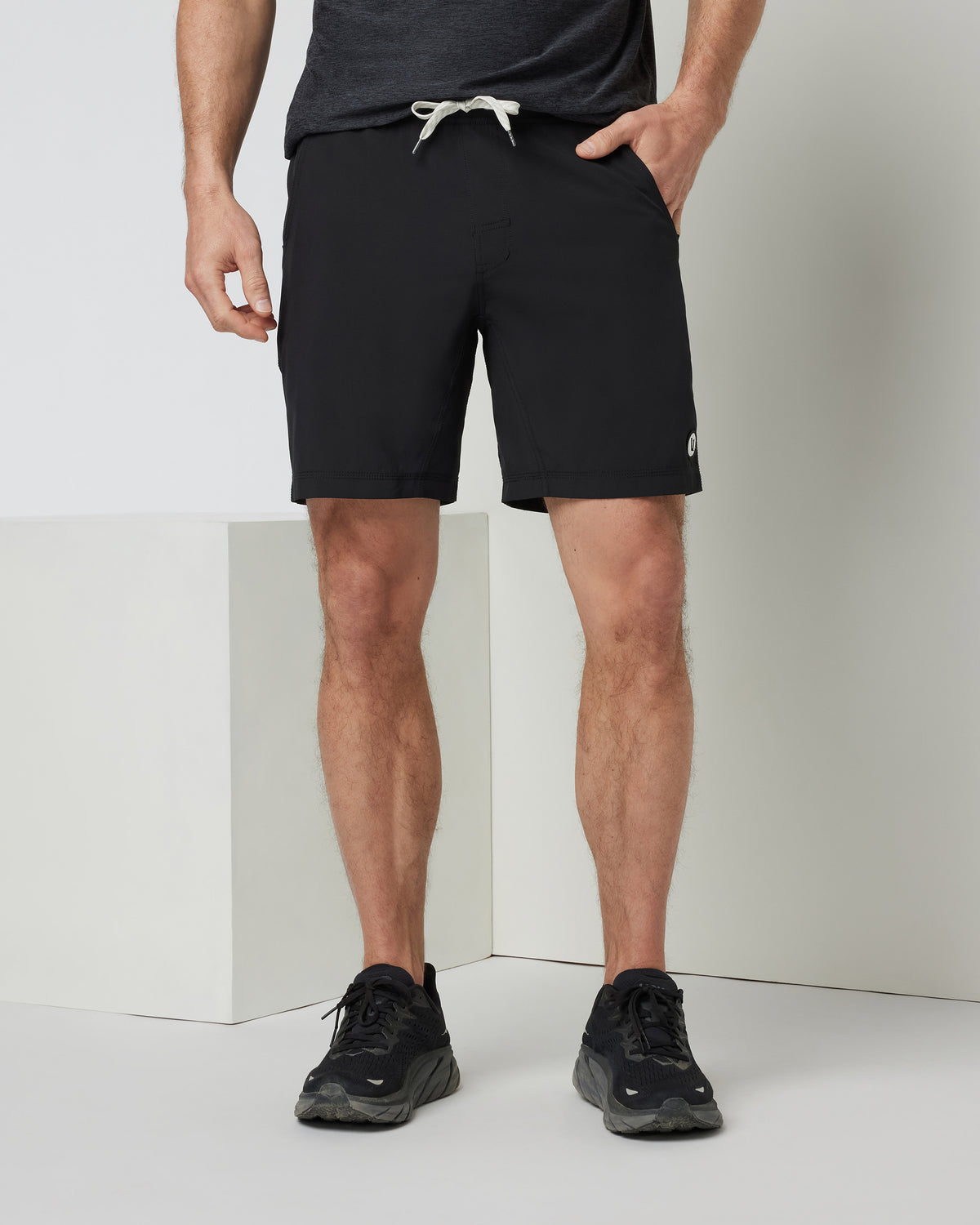Kore Short Lined 9" Men's Black Shorts 9 Inch Inseam - Vuori