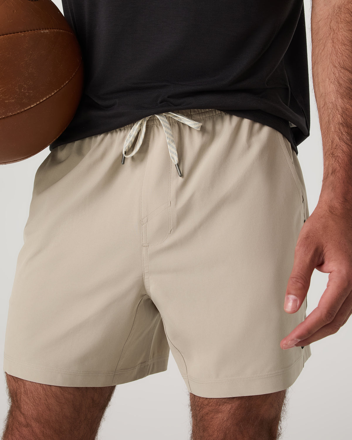 Kore Short Unlined 5" Men's Toast Athletic Fit Shorts - Vuori
