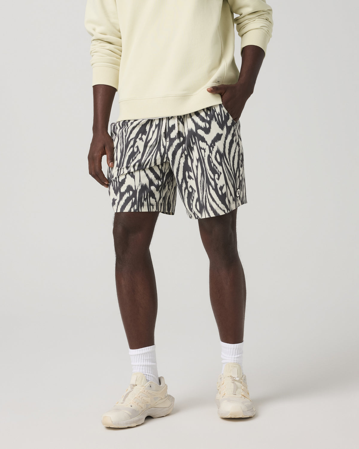 Kore Short Unlined 7" Men's Sandalwood Mirage Shorts - Vuori