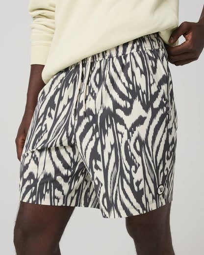 Kore Short Unlined 7" Men's Sandalwood Mirage Shorts - Vuori