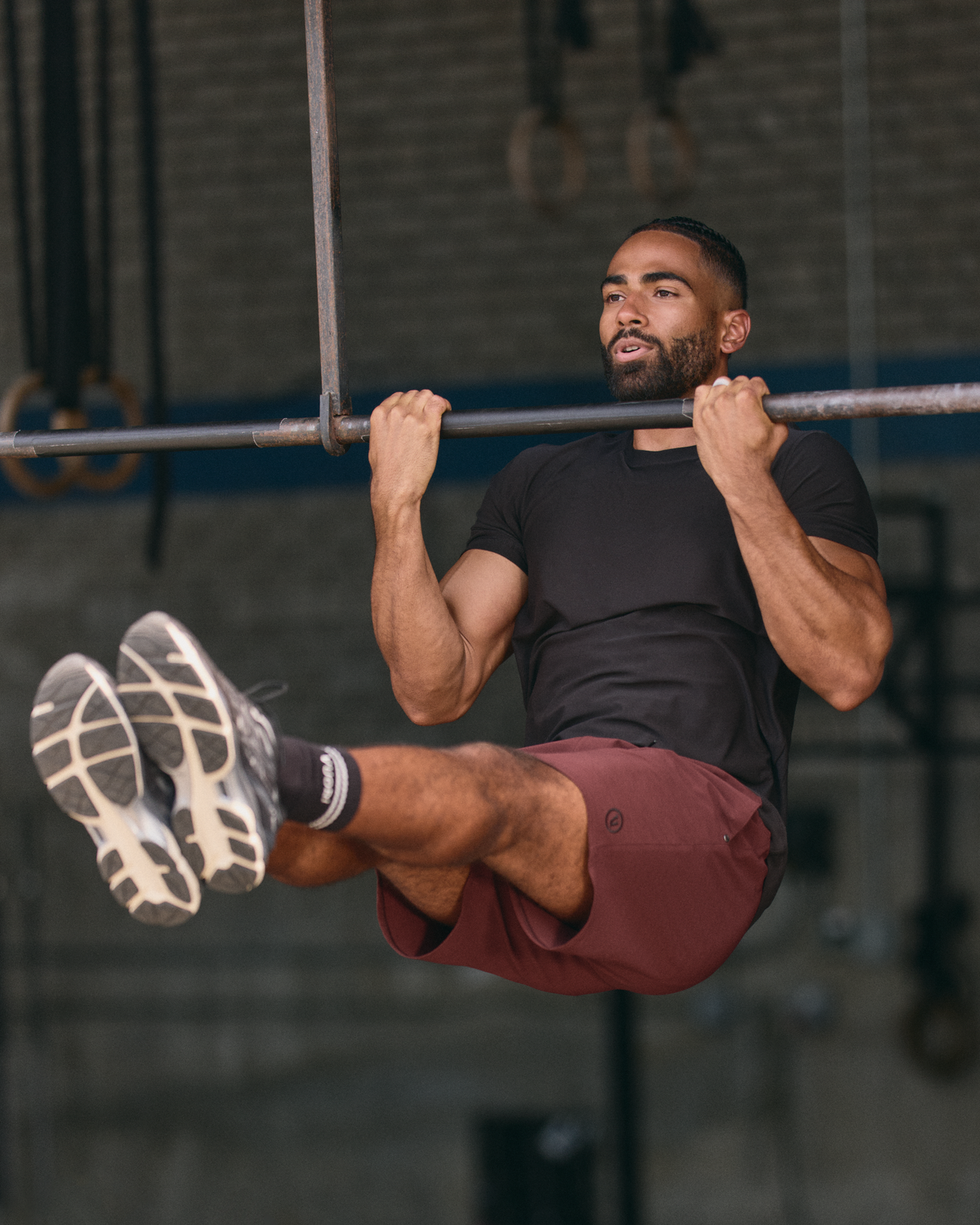 Elevate Kore Short Lined 7" Men's Burgundy Shorts - Vuori