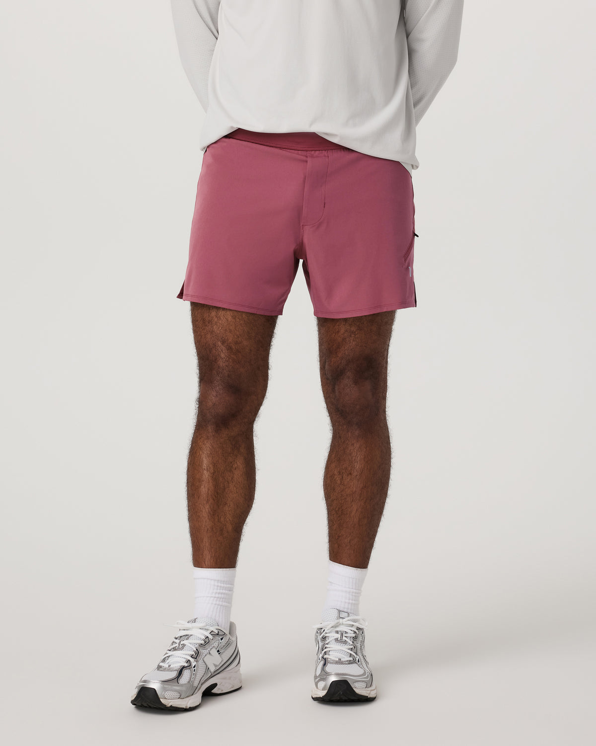 Qualify Short Lined 5" Men's Berry Performance Shorts - Vuori