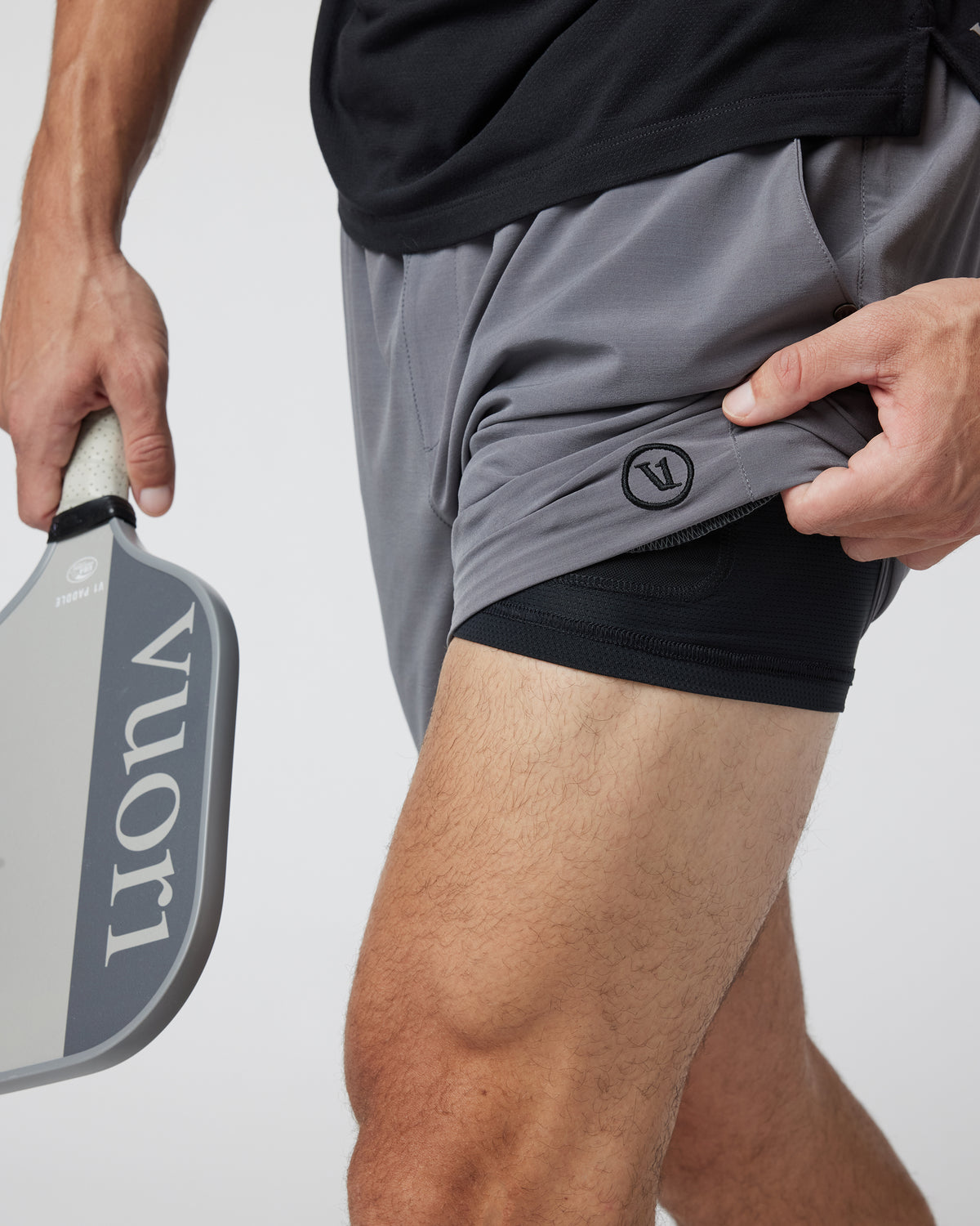 Elevate Kore Short Lined 7" Men's Zinc Performance Shorts - Vuori