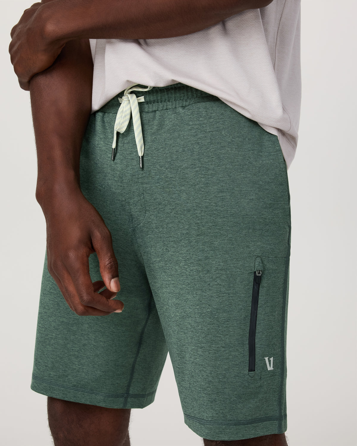 Sunday Performance Short 8" Men's Agate Green Shorts - Vuori
