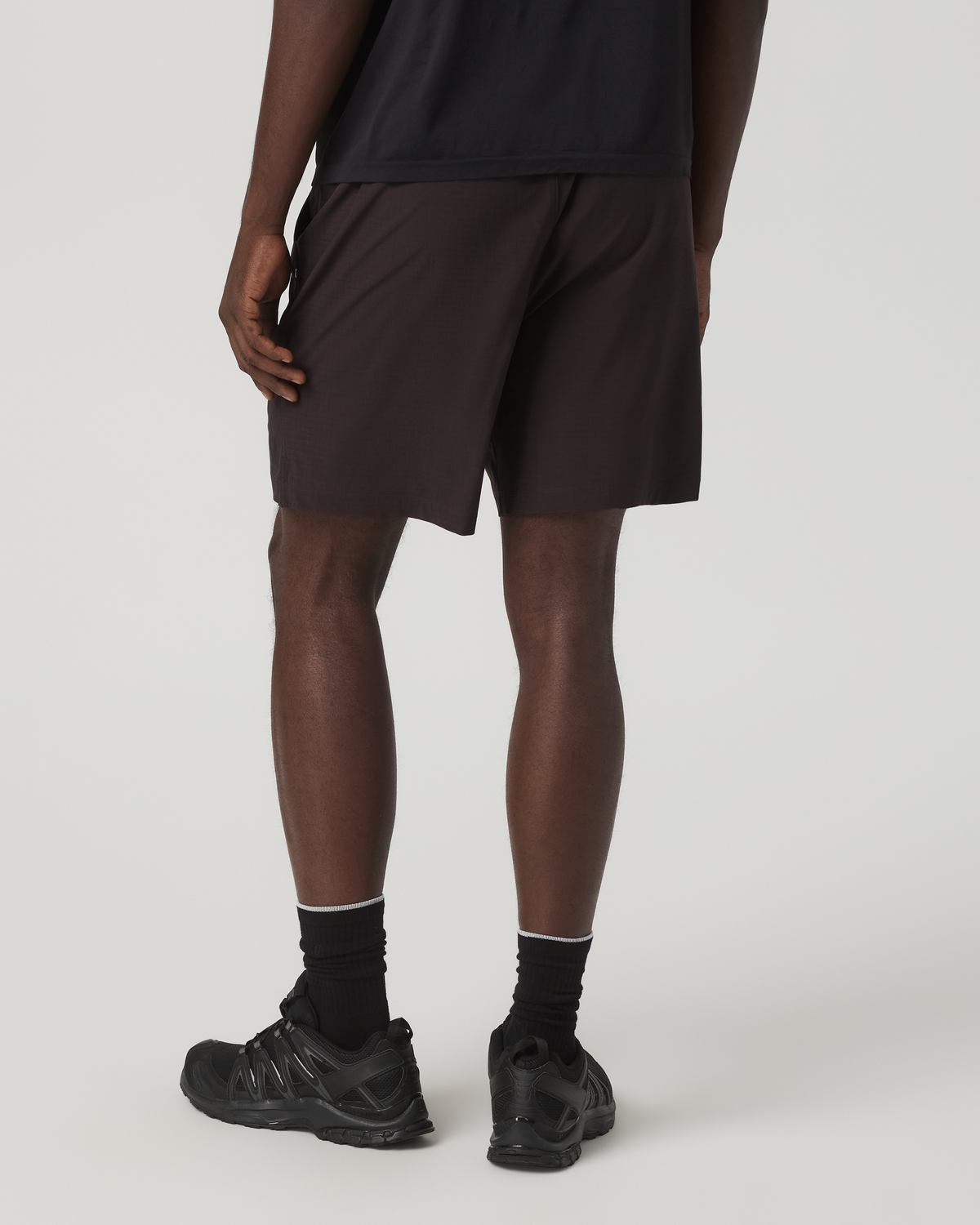 HardKore Short Lined 7" Men's Carbon Performance Shorts - Vuori