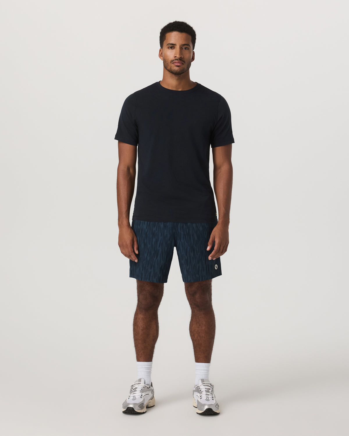 Kore Short Lined 7" Men's Shorts in Blue Sea Pampas - Vuori