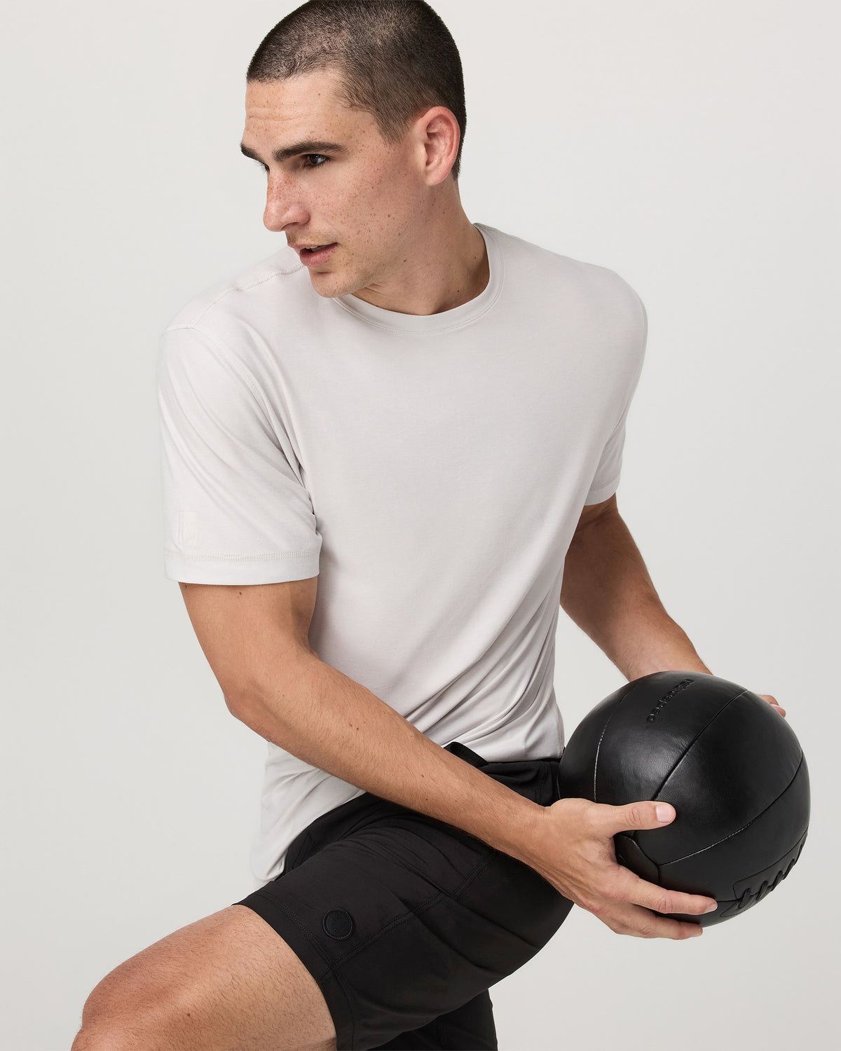 Kore Short Lined 9" Black Tonal Athletic Shorts - Vuori