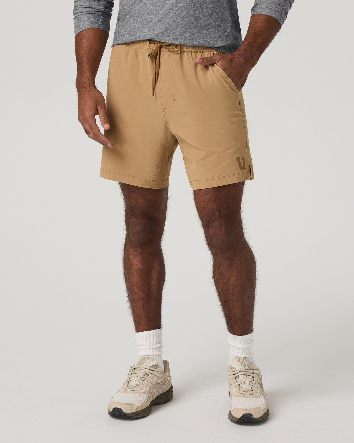 HardKore Short Lined 7" Men's Burlap Performance Shorts - Vuori