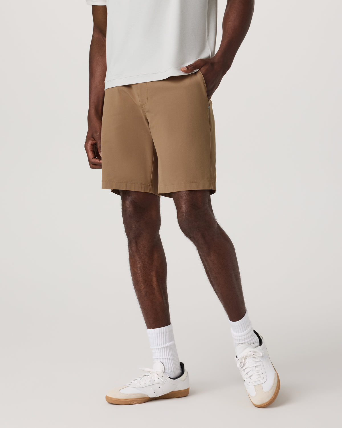 Meta Short 8" Men's Pecan Classic Chino Shorts - Vuori