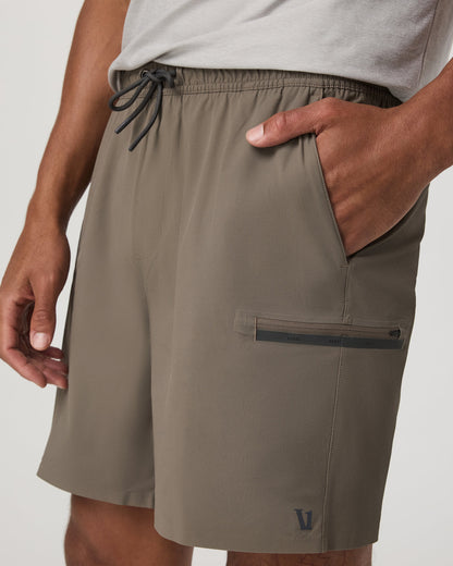 Grafton Short Unlined 7" Men's Training Shorts in Bark - Vuori