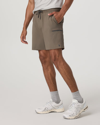 Grafton Short Unlined 7" Men's Training Shorts in Bark - Vuori