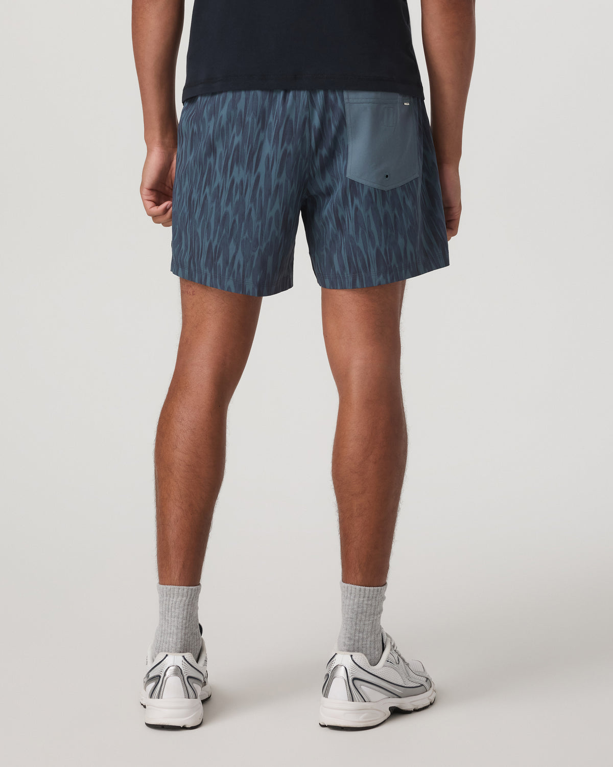 Kore Short Lined 5" Men's Blue Sea Pampas Fit Shorts - Vuori
