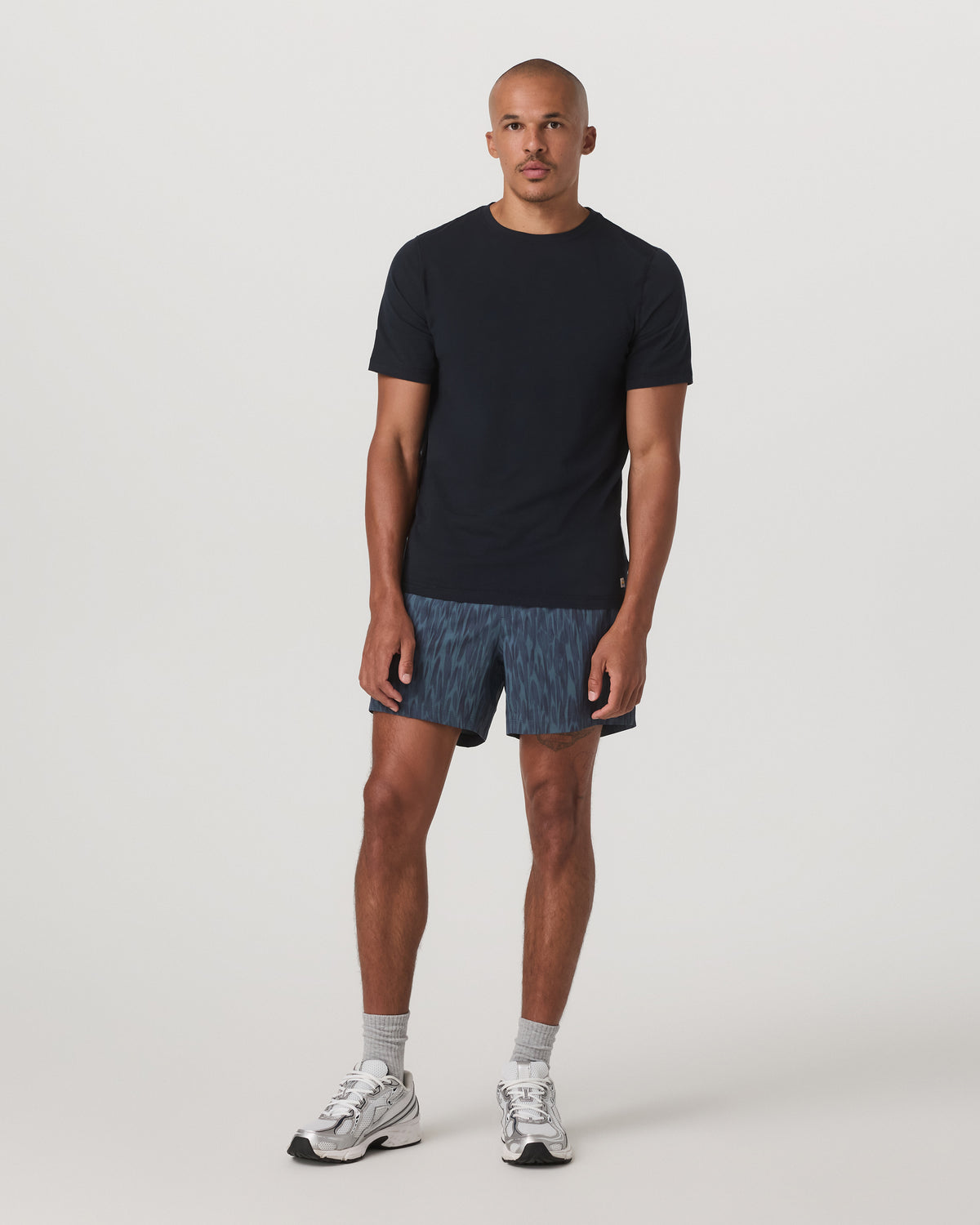 Kore Short Lined 5" Men's Blue Sea Pampas Fit Shorts - Vuori