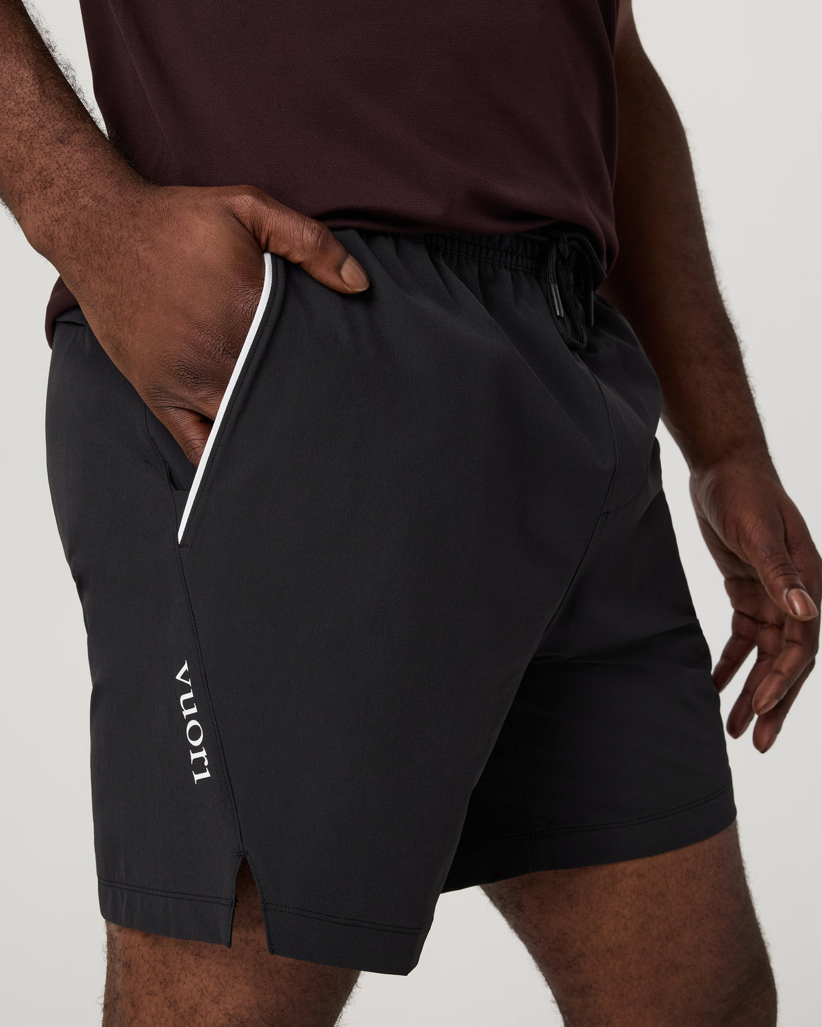 Crosscourt Short Unlined 7" Men's Black Tennis Shorts - Vuori