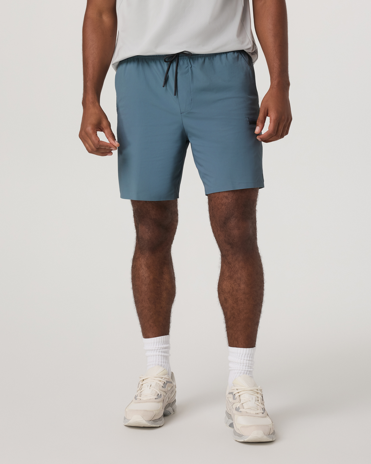 Grafton Short Unlined 7" Men's Training Shorts in Abyss - Vuori