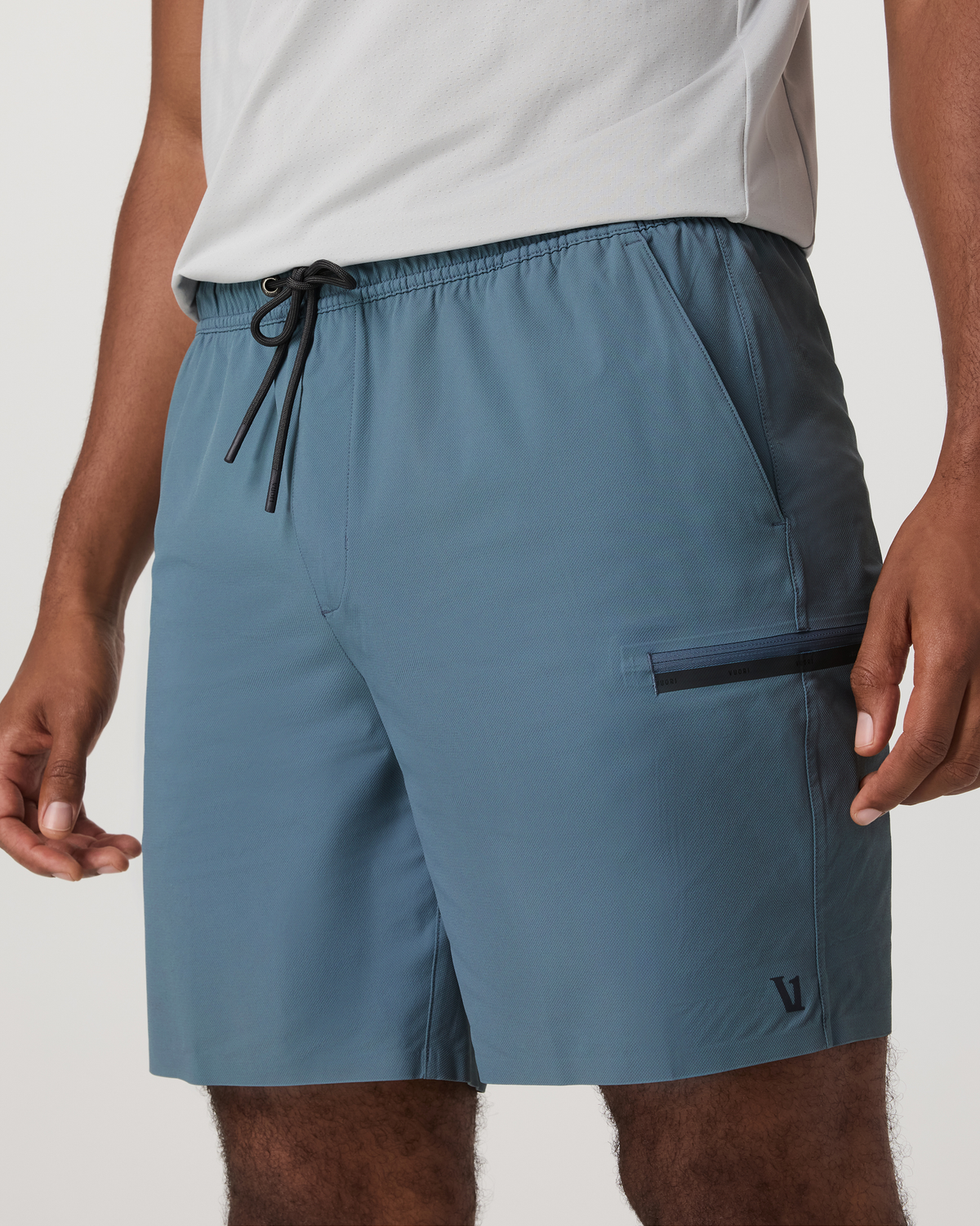 Grafton Short Unlined 7" Men's Training Shorts in Abyss - Vuori