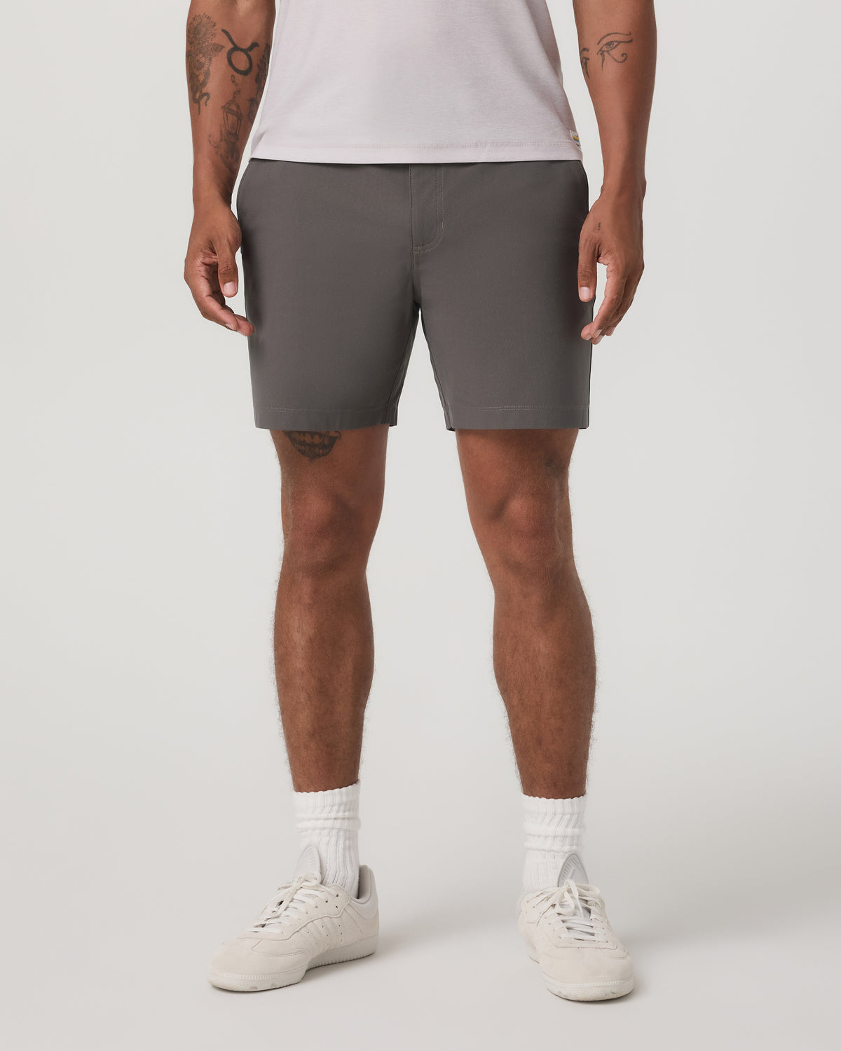 Meta Short 6" Men's Warm Grey Classic Chino Shorts - Vuori