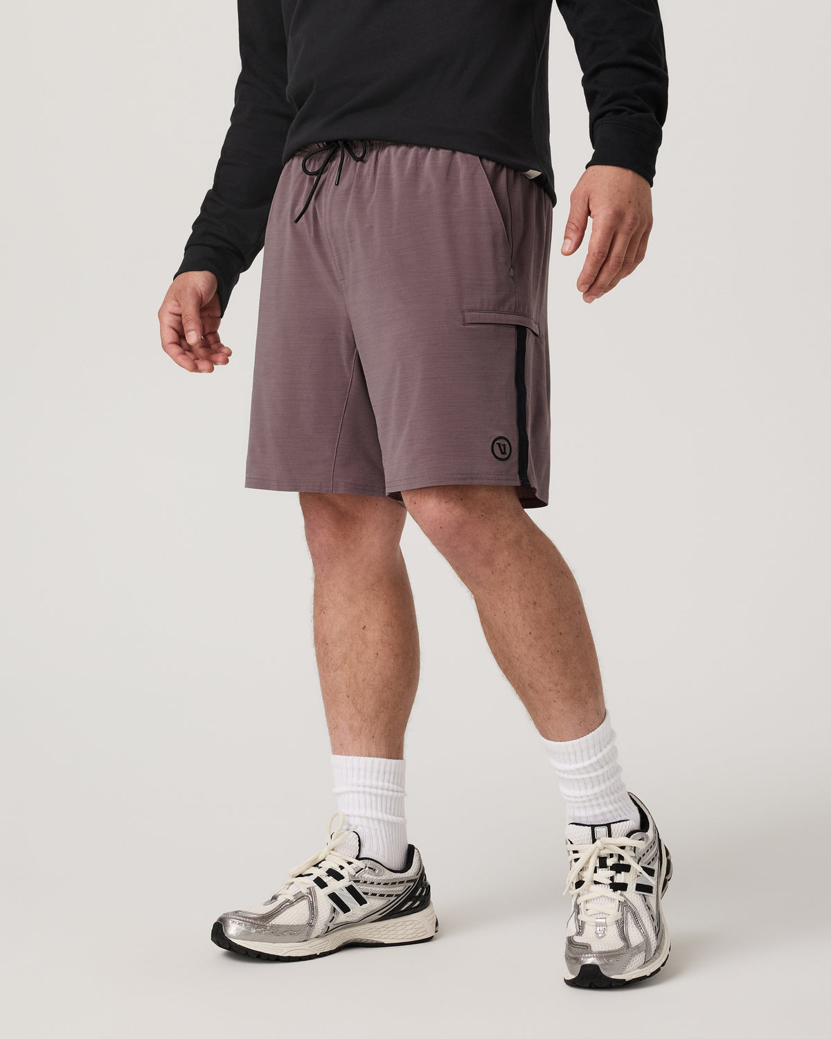 Elevate Kore Utility Short Lined 7" Men's Huckleberry Short - Vuori