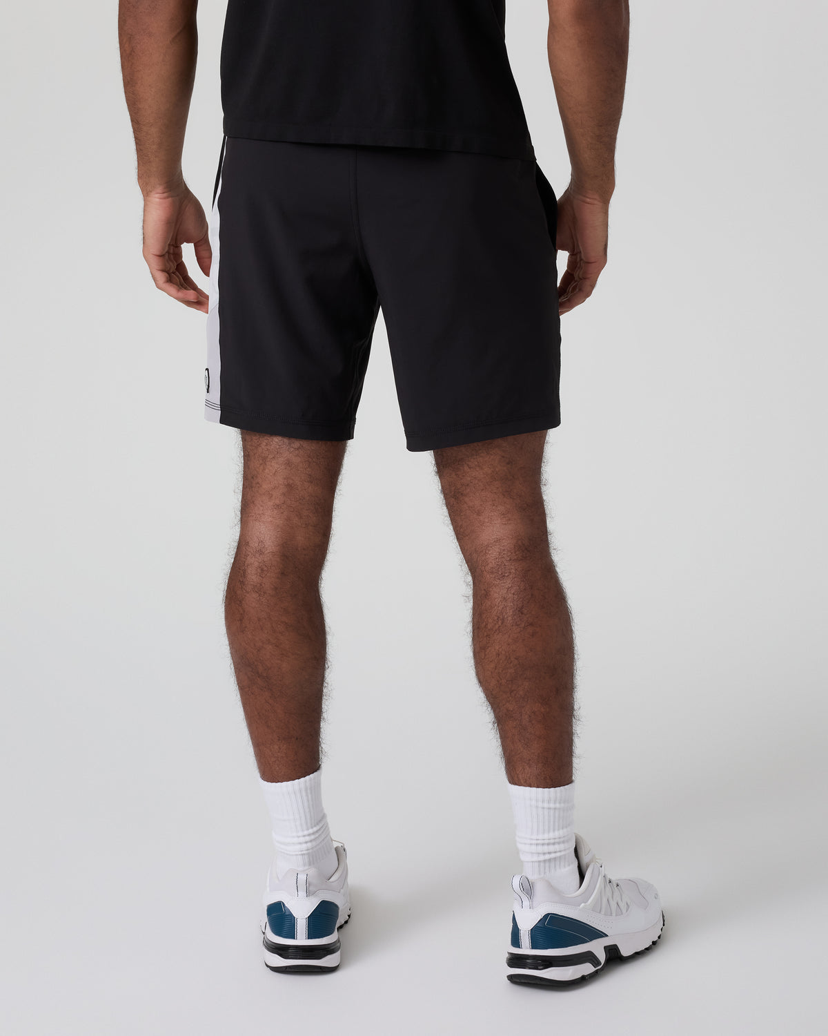 Kore Short X2 Lined Classic Fit 7" Black/Salt/Amethyst Grey - Vuori