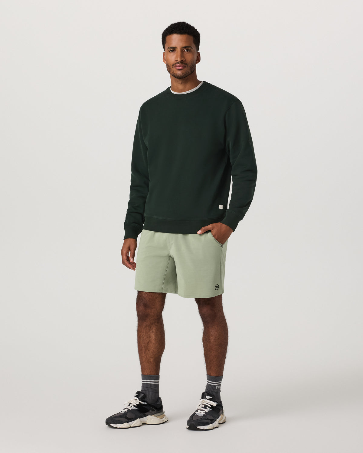 Elevate Kore Short Unlined 7" Men's Agave Shorts - Vuori