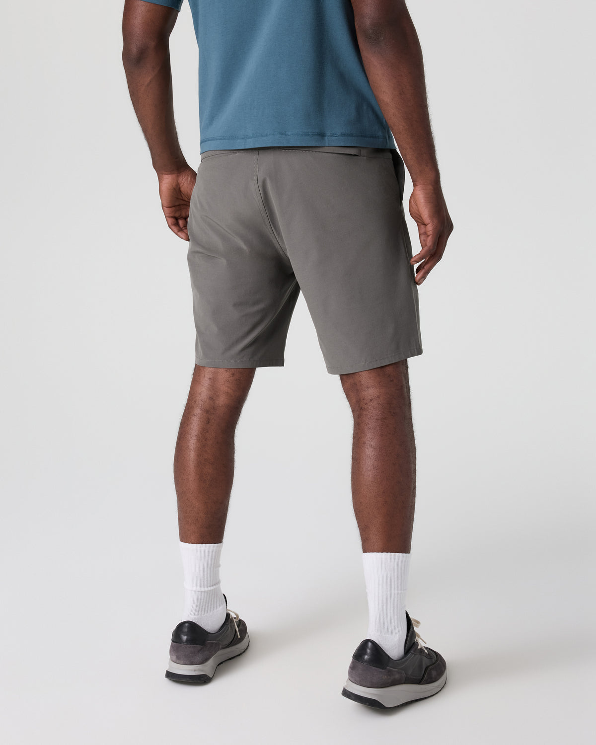 Aim Short Men's Warm Grey Tailored Shorts - Vuori