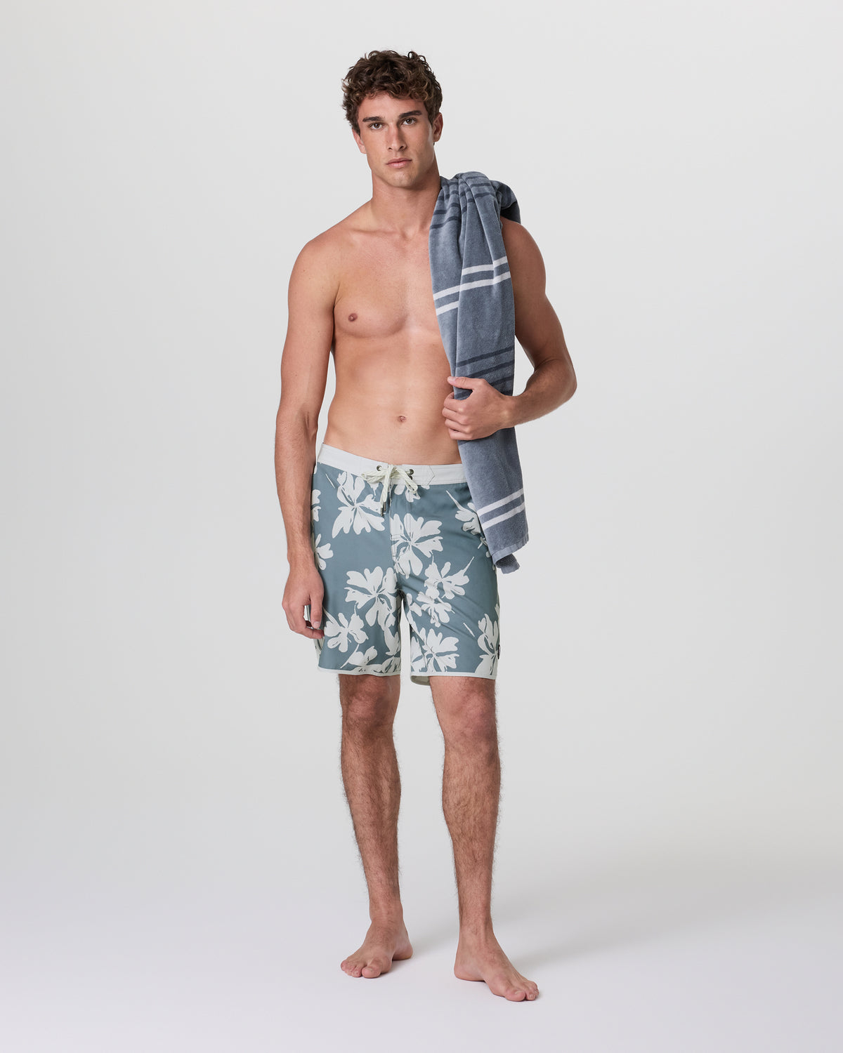 Cruise Boardshort Dusty Blue Plumeria - Vuori