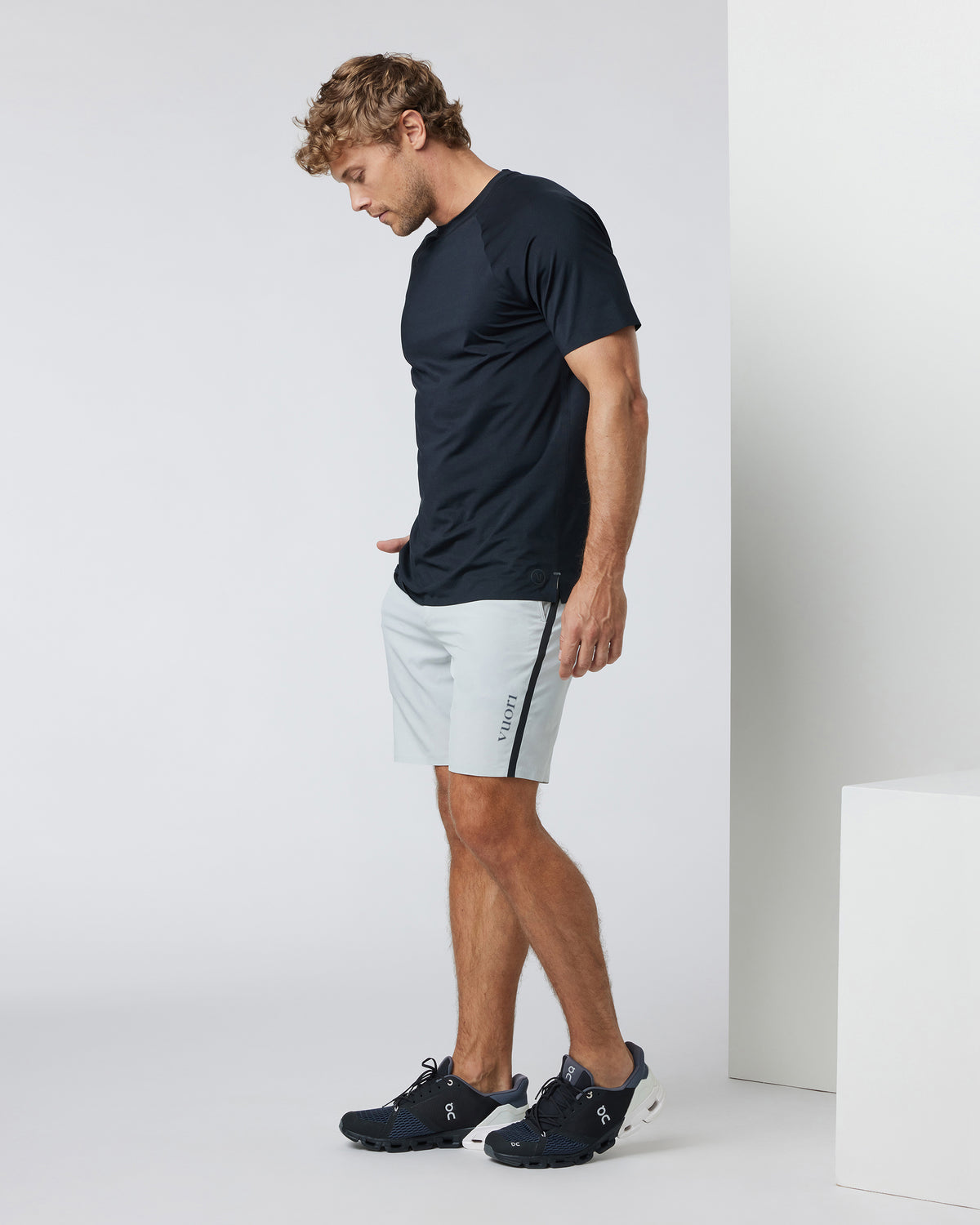 Domain Performance Short Sky Grey Workout Shorts - Vuori