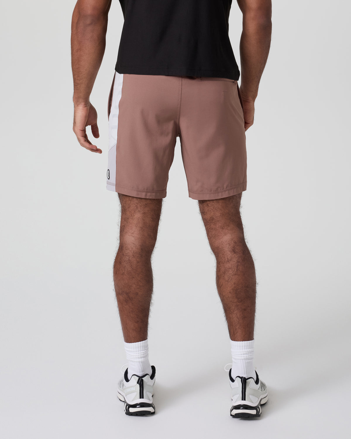 Kore Short X2 Lined Classic Fit 7" Sedona Brown/Salt/Amethyst Grey - Vuori