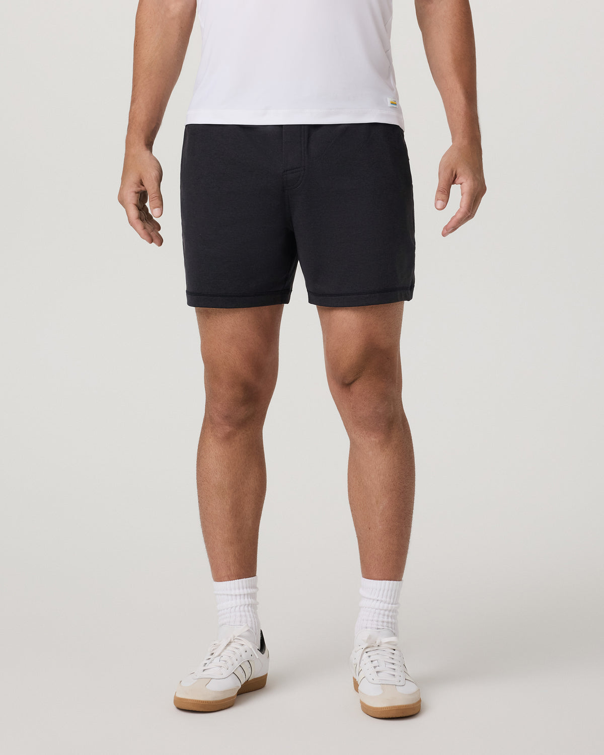 Coronado Short 5" Men's Black Heather Shorts - Vuori